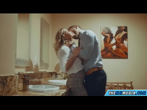 ❤️ Блондинка сени коомдук дааратканада азгырып жатканда ️ Катуу порно ky.pornjk.ru ❌❤